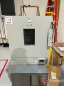 Yamato DVS600 Drying Oven