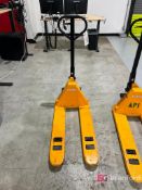 Uline H-1366 Pallet Jack