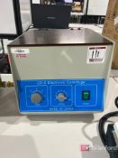 LD-3 Electronic Centrifuge