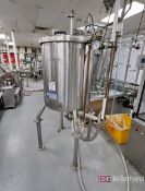 Paul Mueller Co. 100° Max Temperature Stainless Steel Tank, 260-Liter