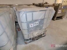 Global Industrial 275-Gal. Plastic Tote