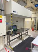 Flowstar Fume Hood w/ Overhead Light