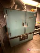 Blue M Oven; Model: POM 1403B-1