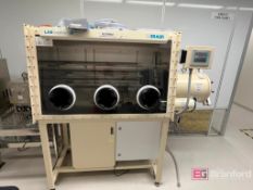 MBraun LABMaster sp Vacuum Glove Box