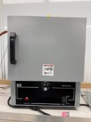 Quincy Lab Model 10 Lab Oven; Model: 10GC