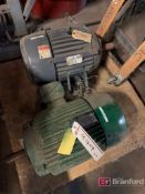 Lot (2) Motors on Pallet