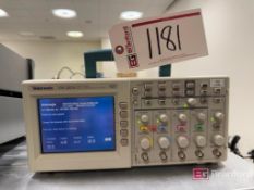 Tektronix TDS 2014 Four Channel Digital Storage Oscilloscope
