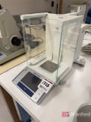 Mettler Toledo Digital Scale; Model: XS204