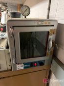 International Appliance Company Oven; Model: 5831-4
