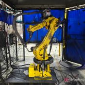 Fanuc/Lincoln Robotic Welding Cell