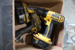 (3) DeWalt Cordless Driller / Drivers