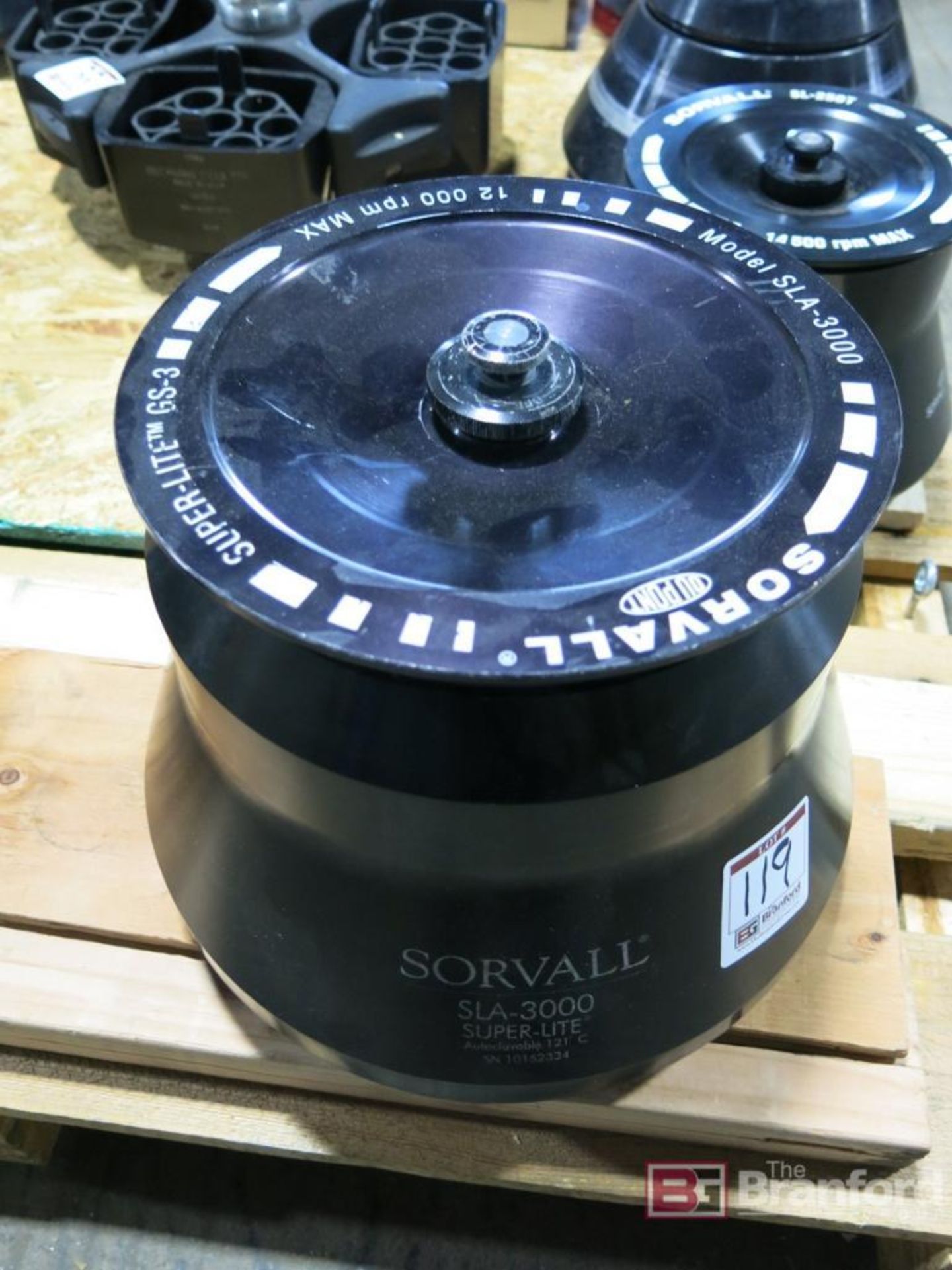 Sorvall SLA3000 6 x 500ml Rotor 12,000-RPM Max. - Image 2 of 3
