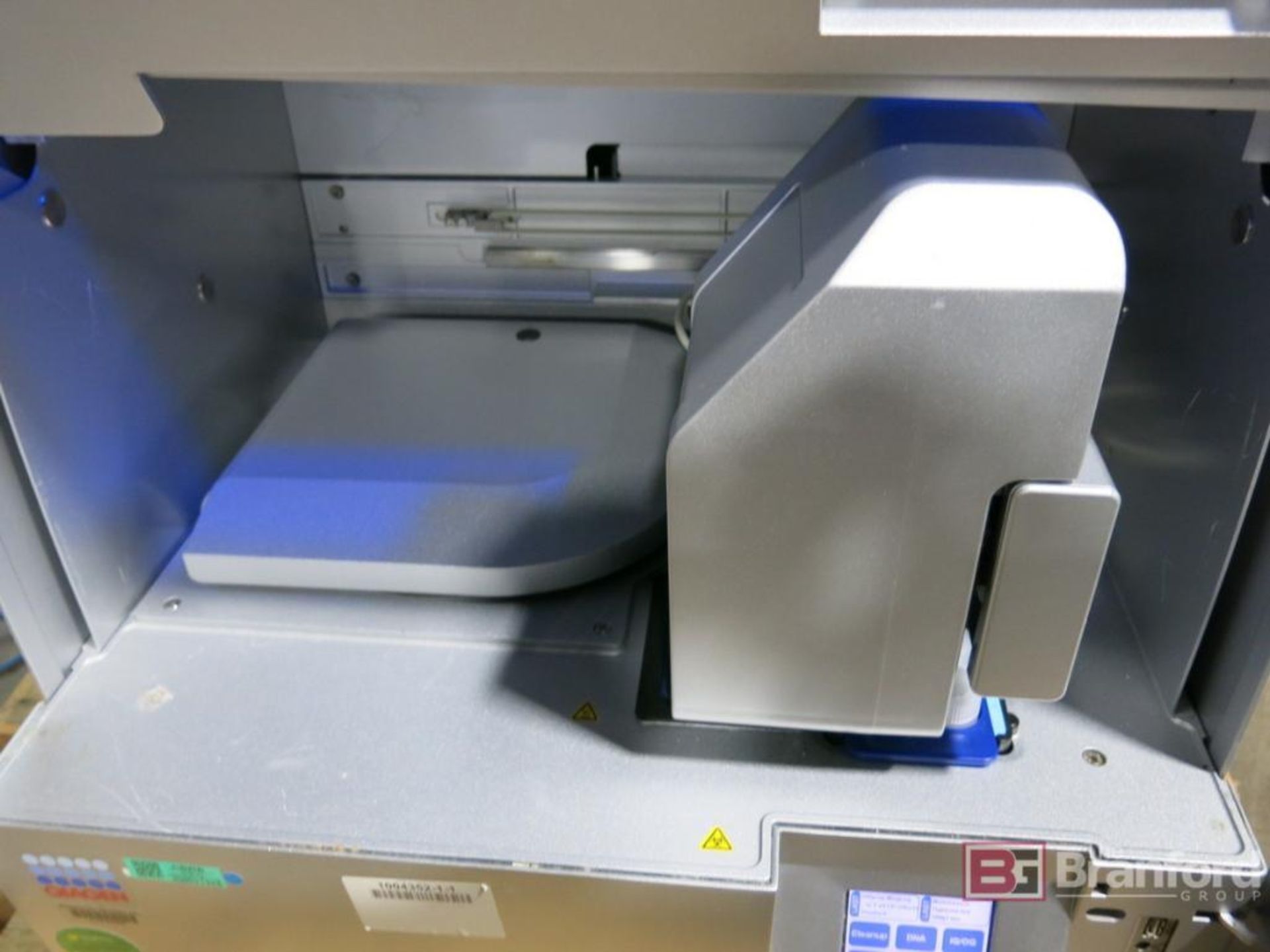 Qiagen Model QIACUBE Automatic Mucleic Acid & Protein Verification System - Image 3 of 10