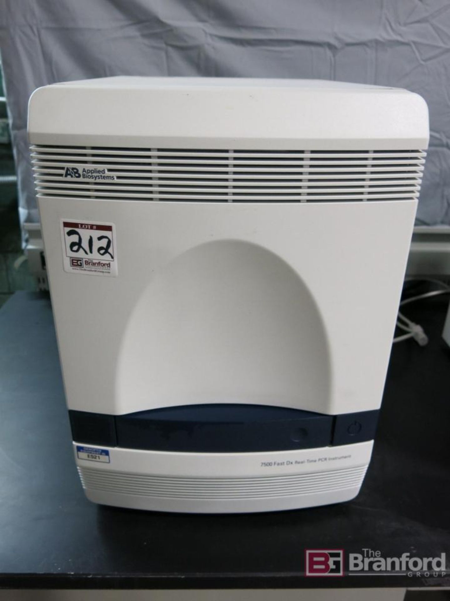 Applied Bioscience Model 7500 Fast DX Realtime PCR Instrument - Image 6 of 8
