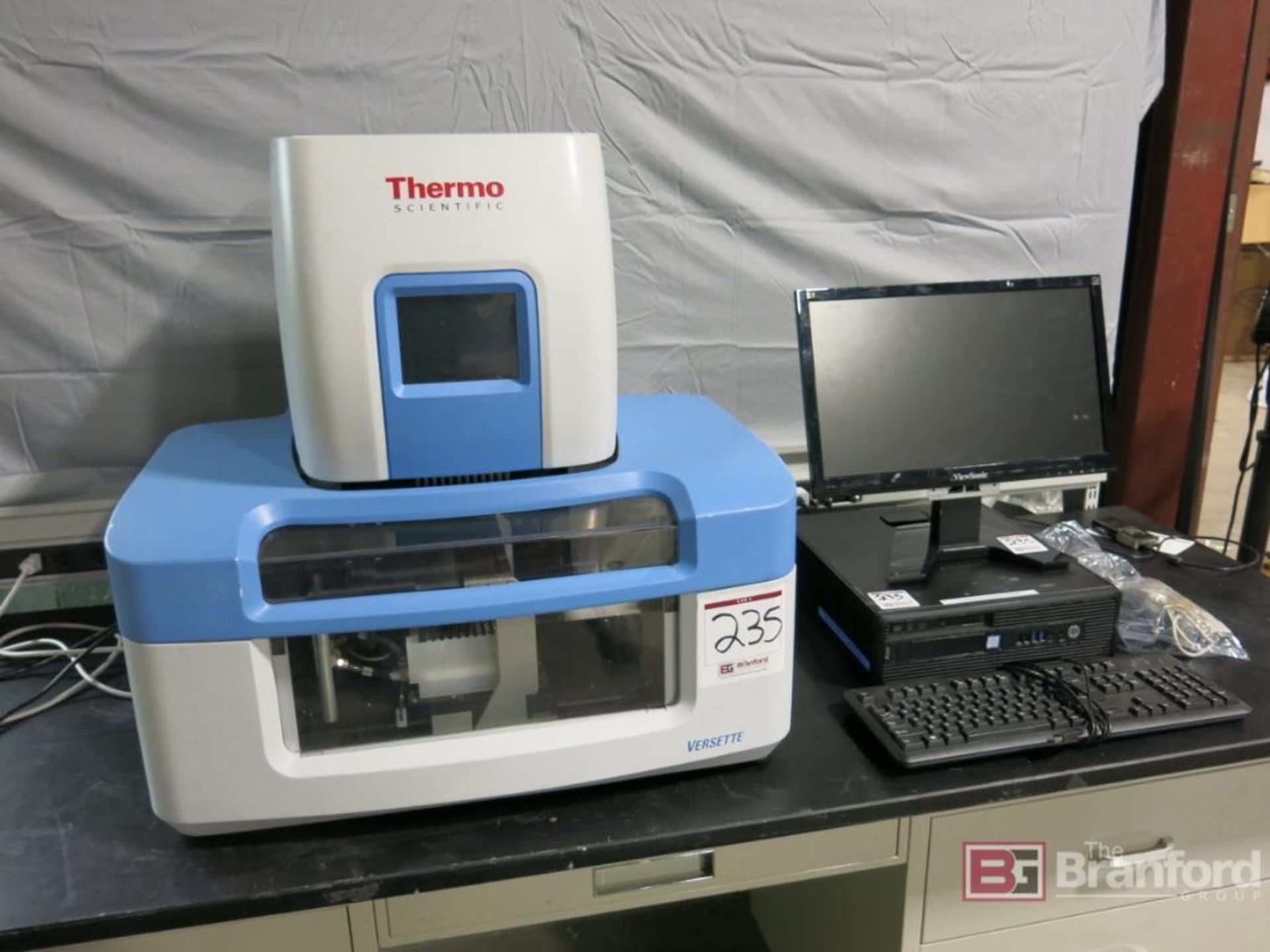 Thermo Scientific Versette 6-Position Stage 96-Well Automated Liquid Handling System - Image 2 of 14
