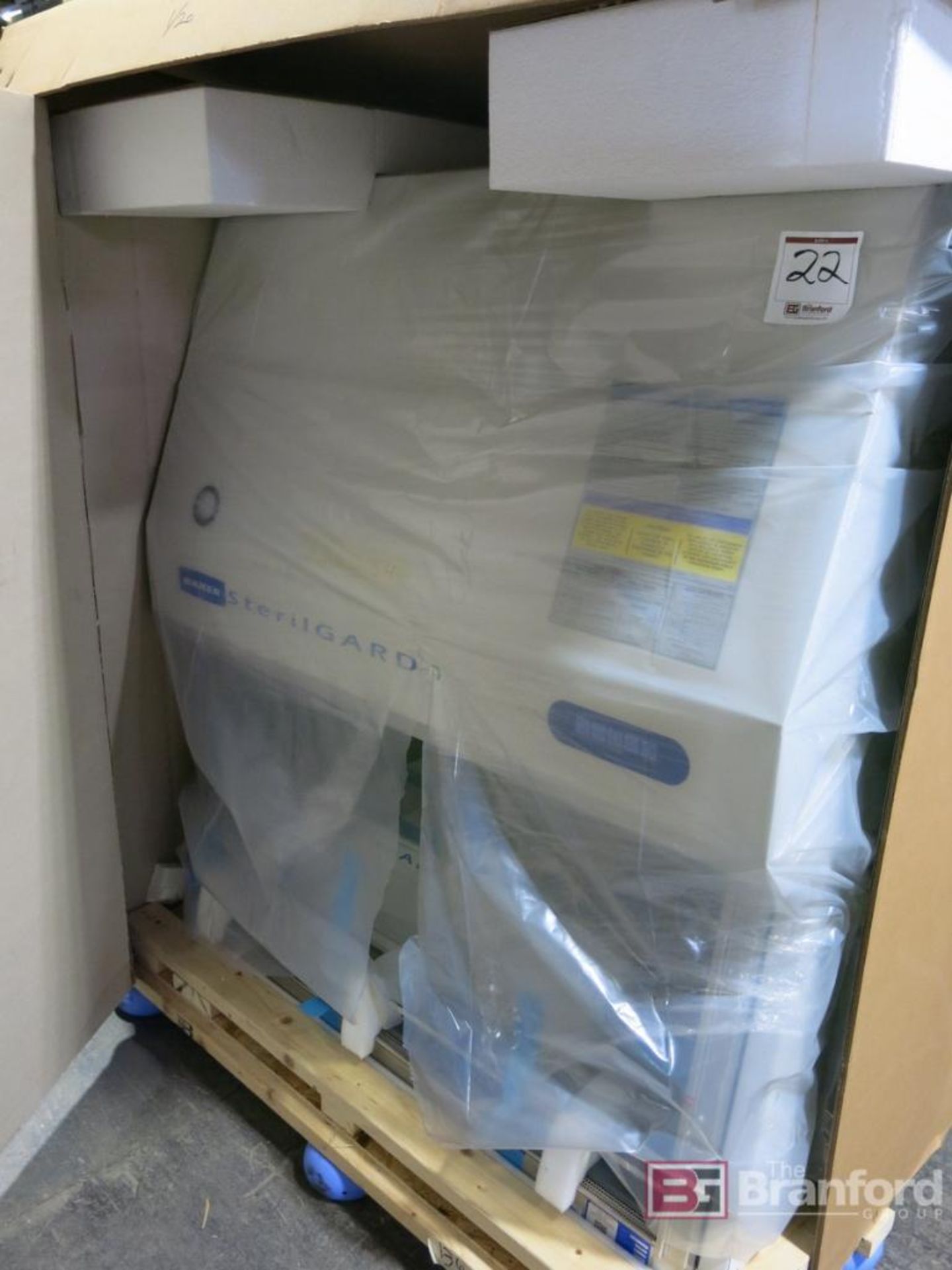 Baker Sterilguard SG 404 Environmental Free Standing Hood