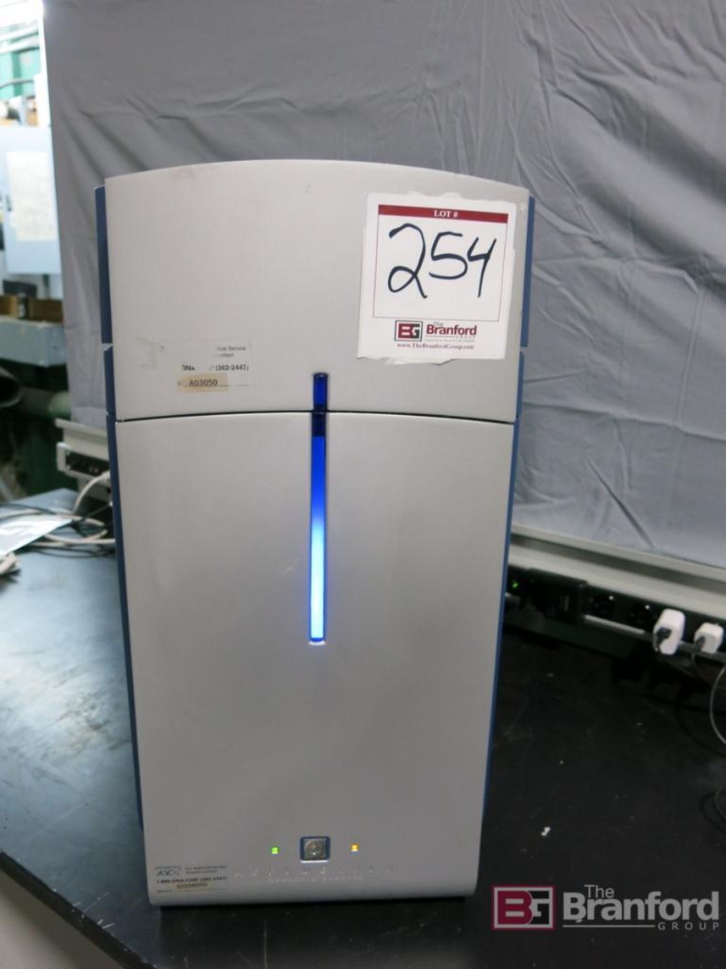 Affymetrix Gene Chip Scanner 3000; w/ Affymetrix Autoloader
