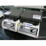 (2) Thermo Scientific Maxi Mix 3 Vortex Mixers