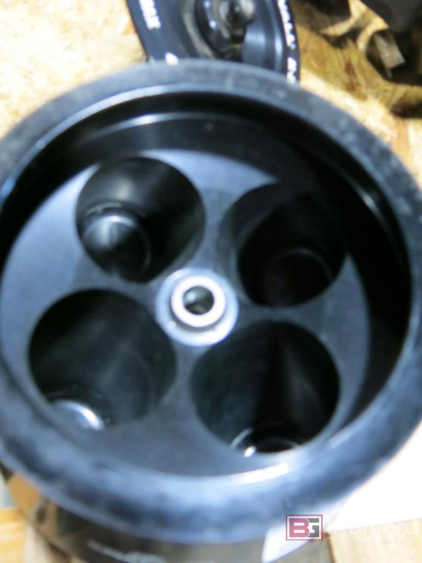 Sorvall SL-250T 14,500-RPM 4 x 250 Fixed Angle Rotor - Image 3 of 3
