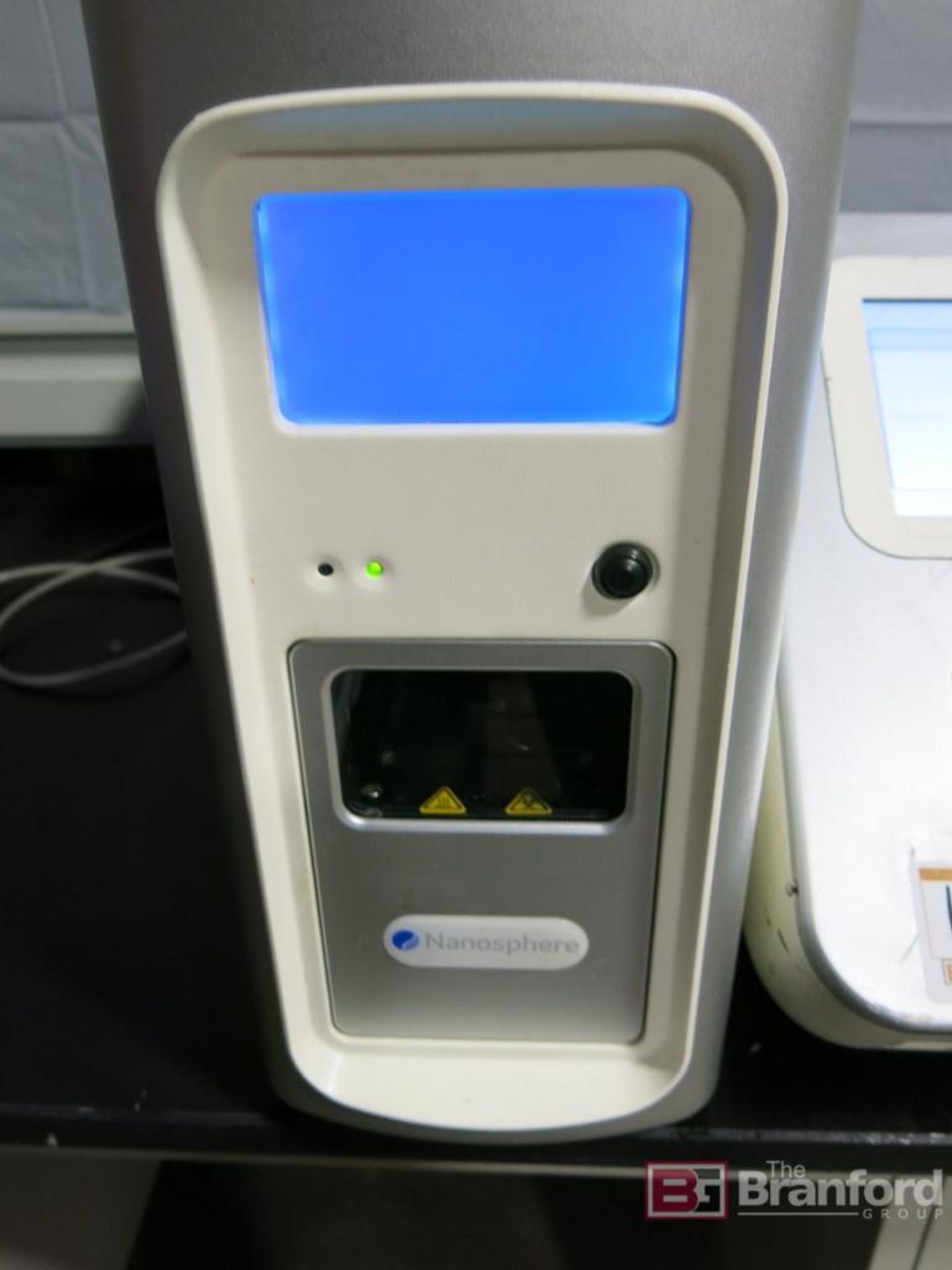 Nanosphere Verigene Processor and Reader - Image 4 of 6