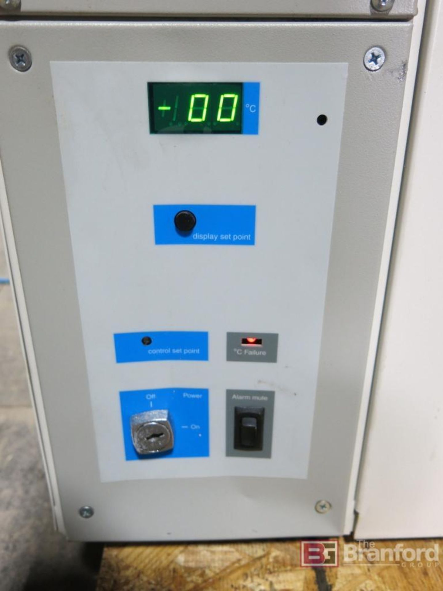 Thermo Scientific Revco Model UTL185-5-A32 Super Low Temperature Benchtop Laboratory Freezer - Image 2 of 4