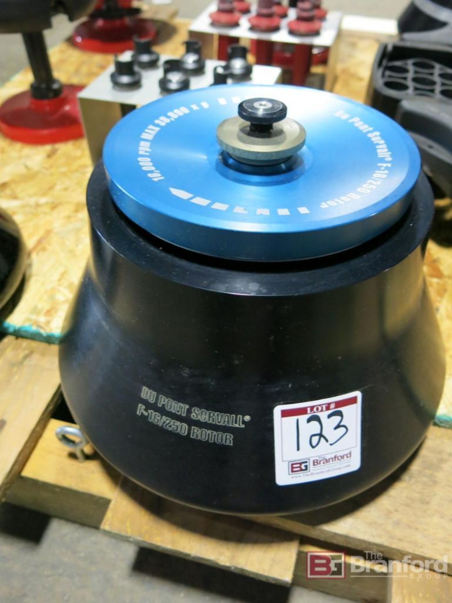 Dupont Sorvall F16/250 16,000-RPM 6 x 250ml Fixed Angle Rotor