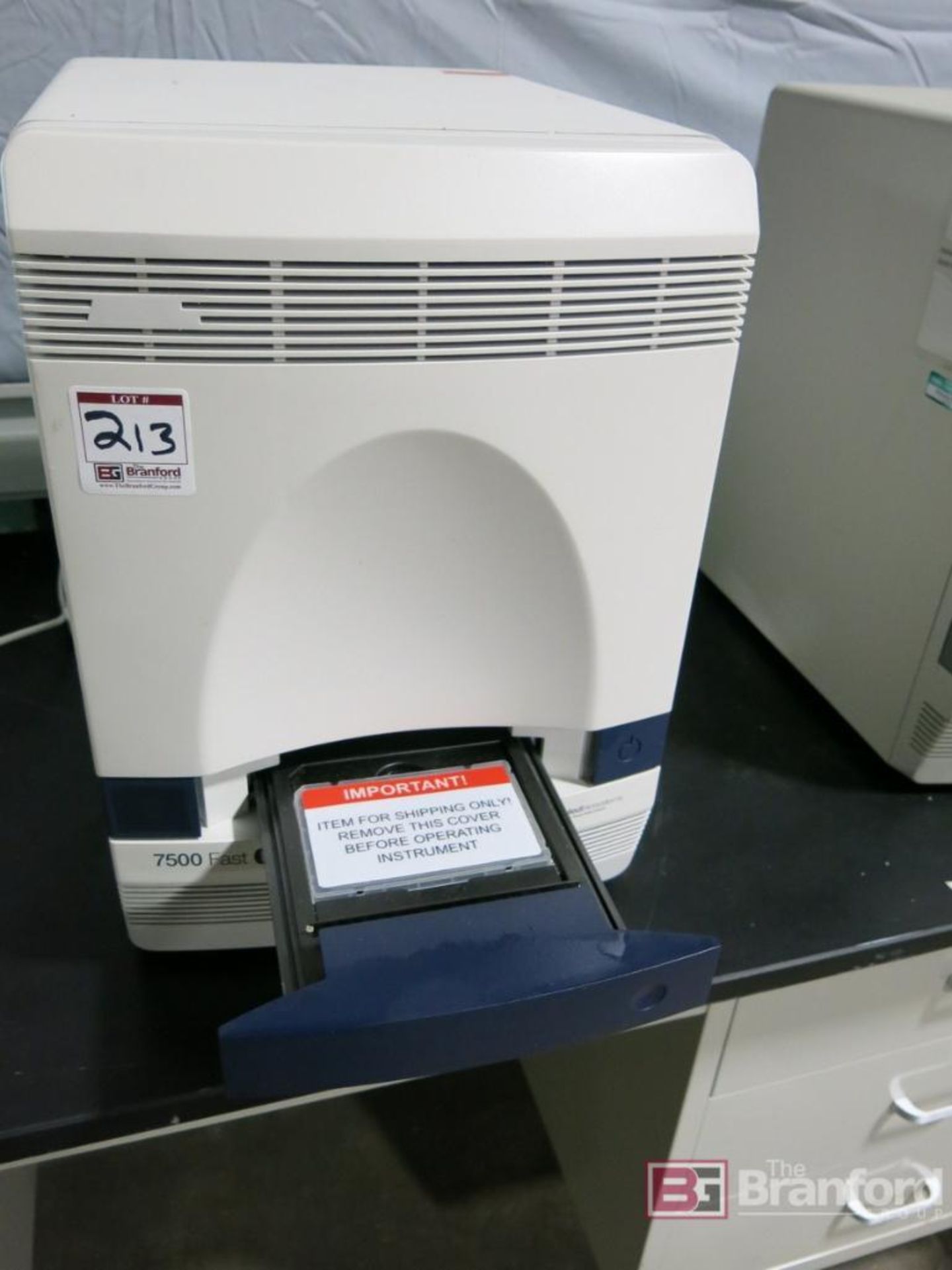 Applied Bioscience Model 7500 Fast DX Realtime PCR Instrument - Image 3 of 8