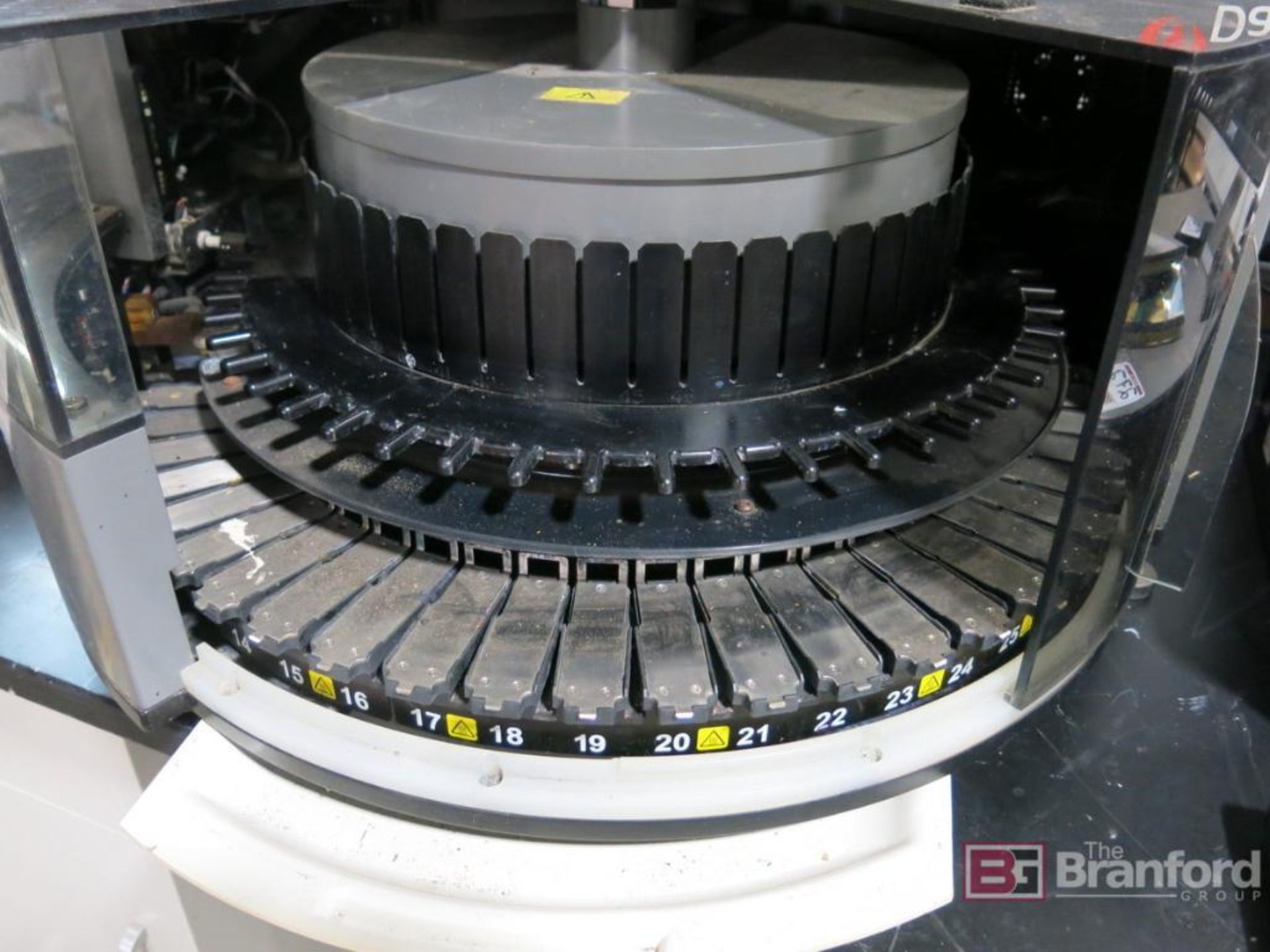 Dako Artisan Pro Slide Stainer - Image 6 of 9
