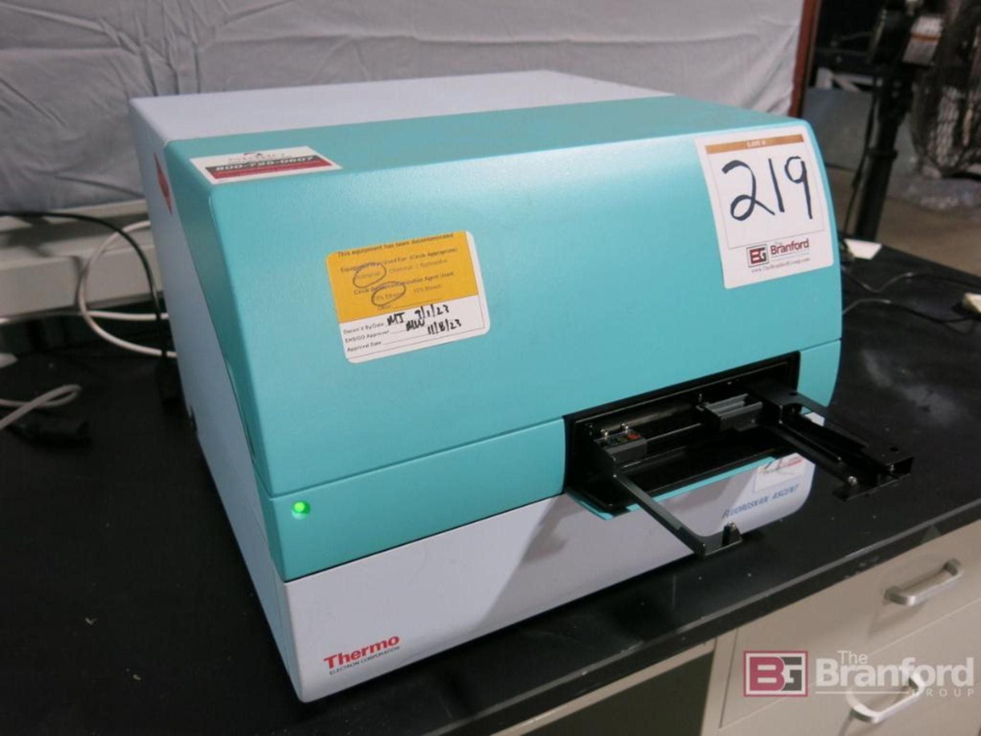 Thermo Electron Corp. Fluoroskan Ascent Type 374 Fluorescence & Luminescence System - Image 5 of 6