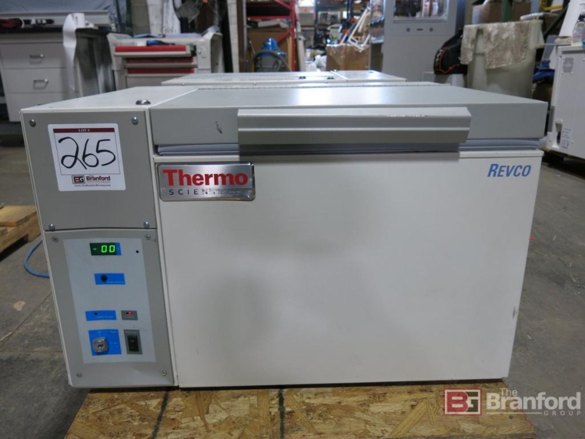 Thermo Scientific Revco Model UTL185-5-A32 Super Low Temperature Benchtop Laboratory Freezer