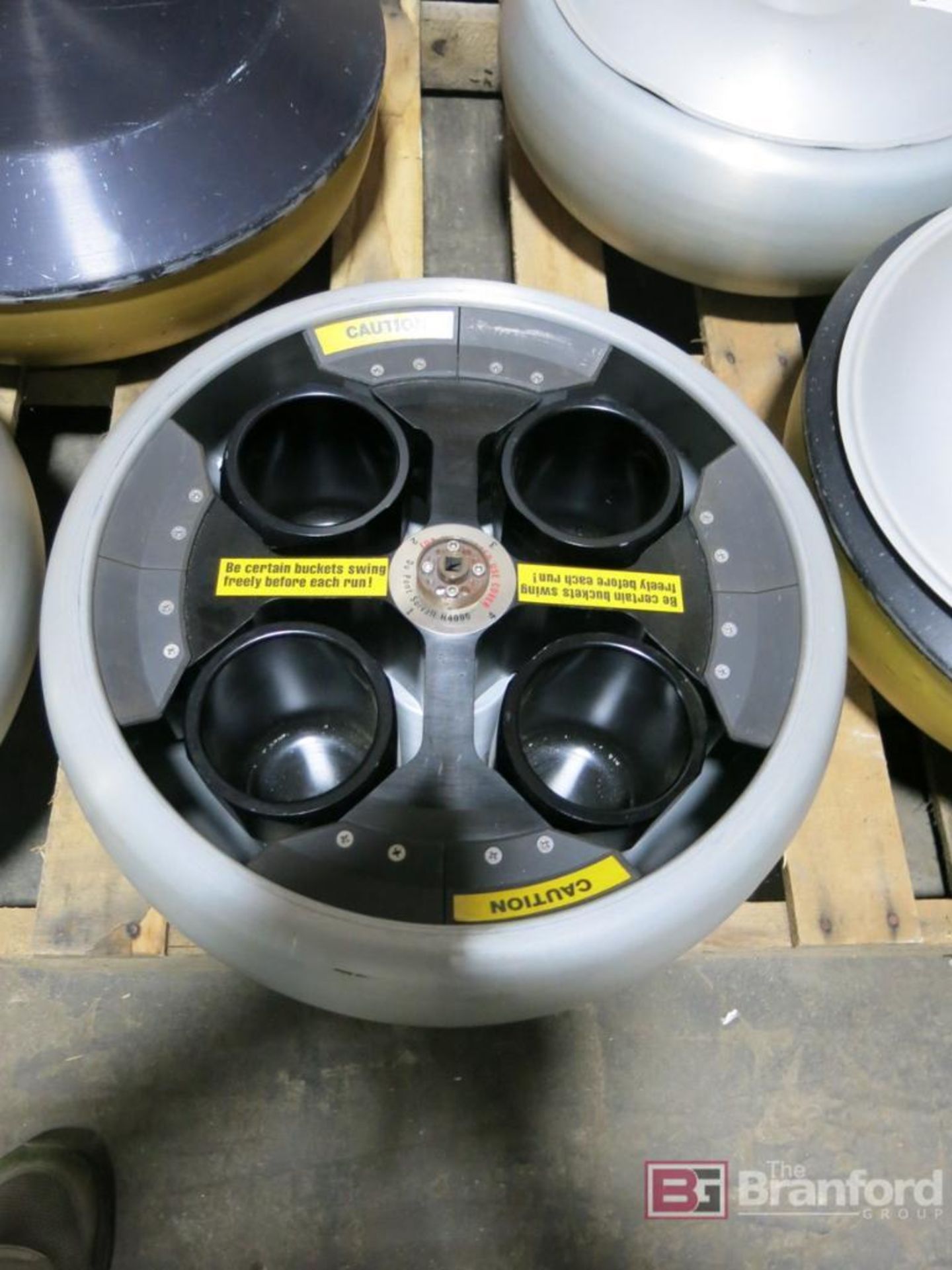 Sorvall H4000 Swing Bucket Rotor - Image 2 of 3