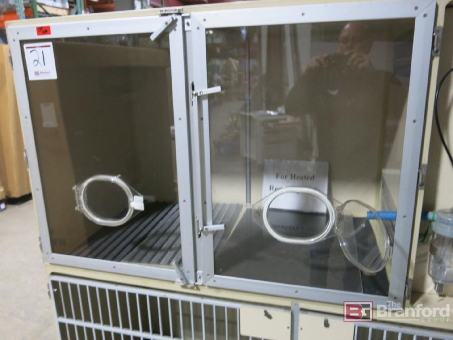 Snyder Mfg Small Animal Intensive Care Incubation System - Image 2 of 5