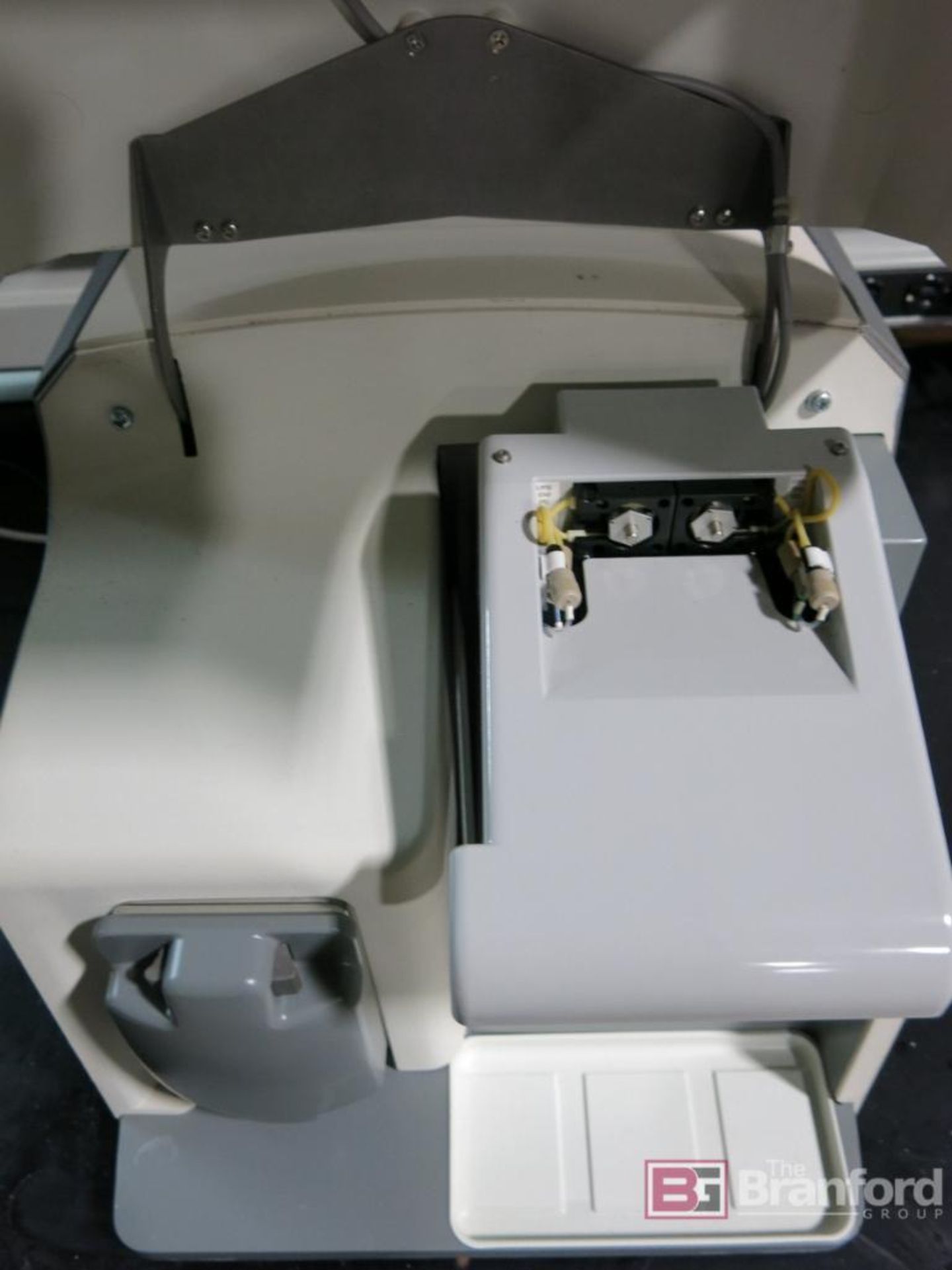 Roche GS Junior 454 Genome Sequencer - Image 3 of 8