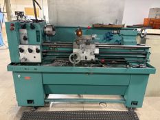 Harrison M300 Centre Lathe