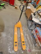 U-Line H-1193 5500-lb. Capacity Pallet Jack