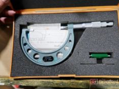 Mitutoyo Digital Micrometer 2-3