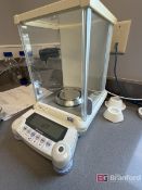 Shimadzu AUW2200