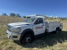 2019 Dodge Ram 5500 Service Body Truck VIN: 3C7WRMBL0KG710807, Mileage:80,440 Heavily Dented Hood