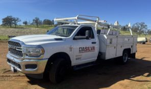 2019 Dodge Ram 3500 Service Body Truck VIN: 3C7WRSBL8KG620468 Mileage: 162,457