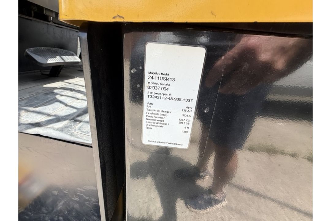 Yale Forklift with 5,267 Hours M: ERC050VGN48TE085 Yale Forklift with 5,267 Hours M: ERC050VGN48T... - Image 15 of 21