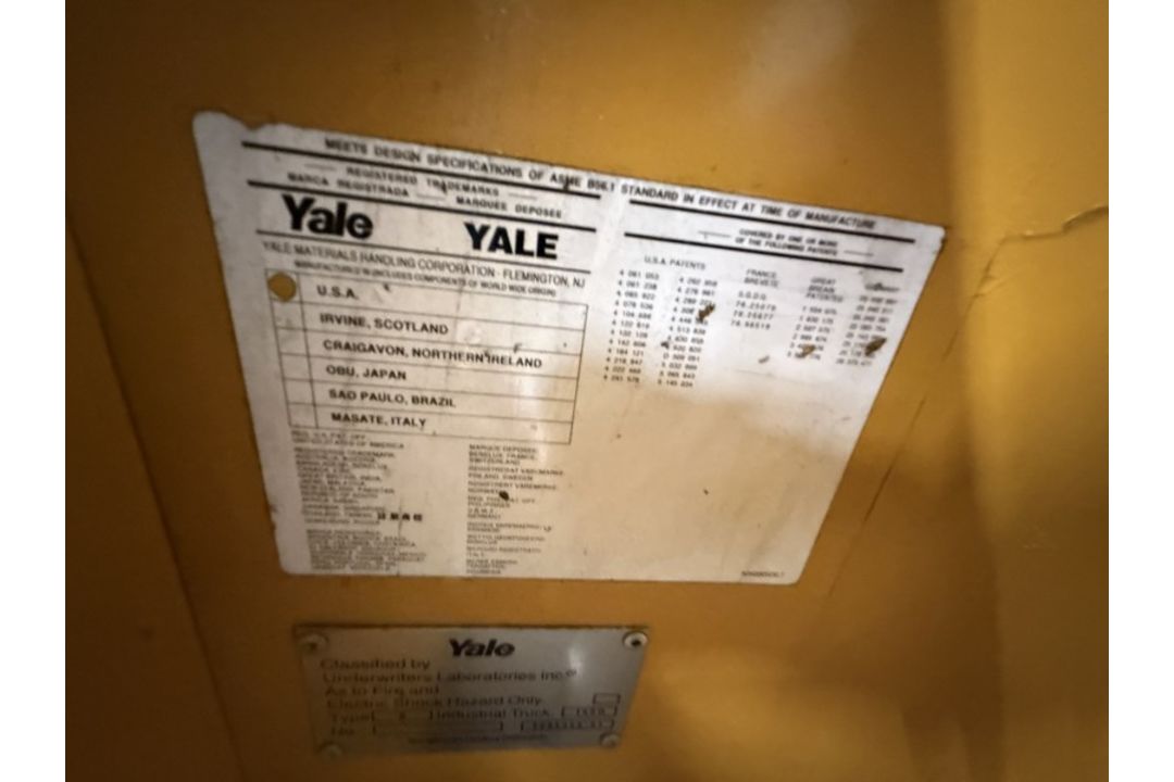 Yale Lift Truck - Image 8 of 13