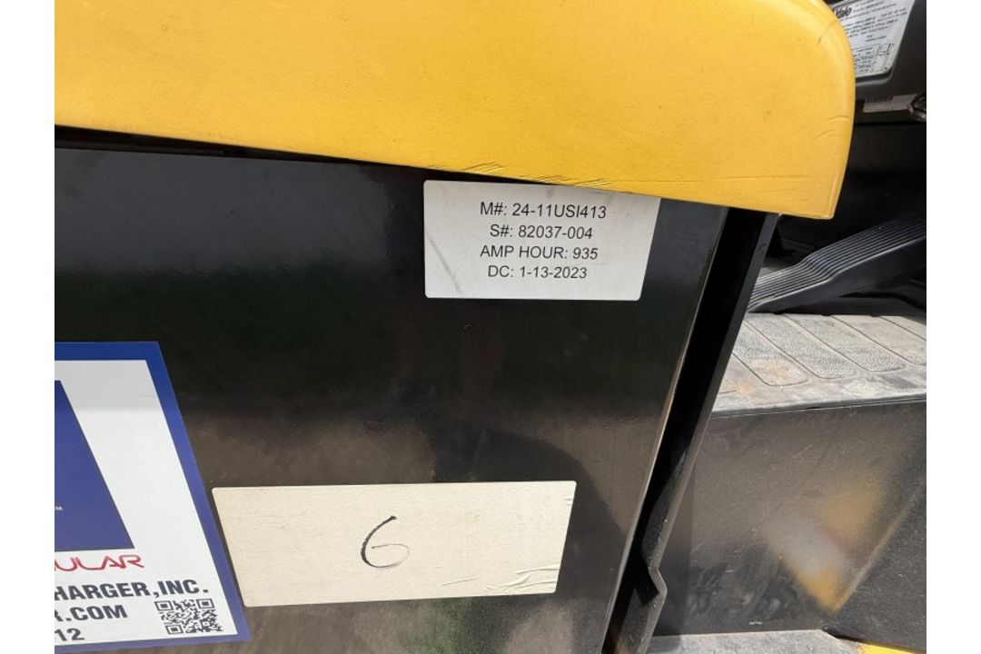 Yale Forklift with 5,267 Hours M: ERC050VGN48TE085 Yale Forklift with 5,267 Hours M: ERC050VGN48T... - Image 9 of 21