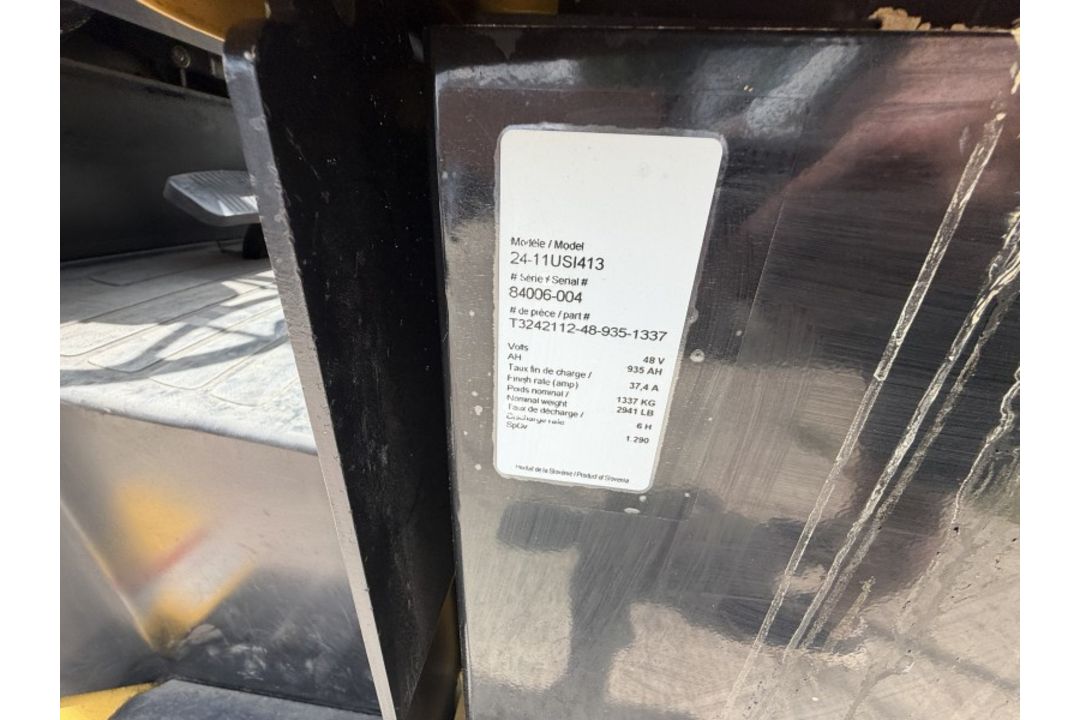 Yale Forklift with 5,615 Hours M: ERC050VGN48TE085 - Image 13 of 21