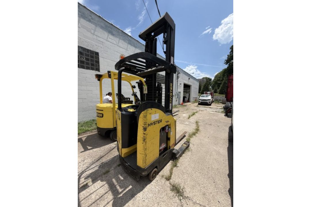 Hyster Lift Truck with 12,265 Hours M: N45ZR-16.5E - Image 1 of 24