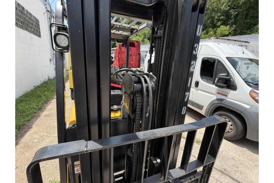 Yale Forklift with 5,267 Hours M: ERC050VGN48TE085 Yale Forklift with 5,267 Hours M: ERC050VGN48T... - Image 4 of 21