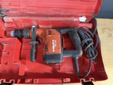 Hilti TE25 Heavy Duty Corded Rotary Hammer Drill, In Case