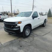 Chevrolet Model Silverado 1500 Pick Up Truck, VIN 3GCNYAEH9KG307393, New 2019, V6 Gas Engine, 140”