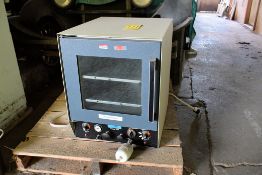 Parmer Model 207370 Benchtop Laboratory Oven, s/n 72472; 12" Wide x 18" Deep x 12" High Opening