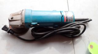 Makita 4 1/2" Disk Grinder
