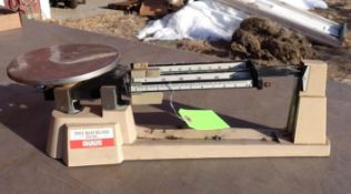 Ohaus Triple Beam Balance Scale
